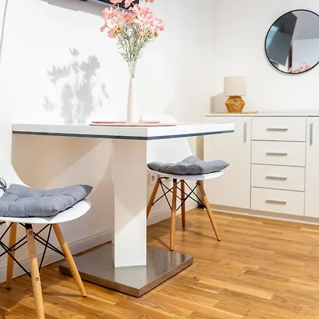 New! Romantic Apartment! In Centre! Florence! * Prague