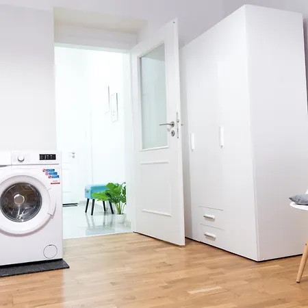 New! Romantic Apartment! In Centre! Florence! شقة *