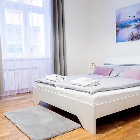 شقة New! Romantic Apartment! In Centre! Florence!